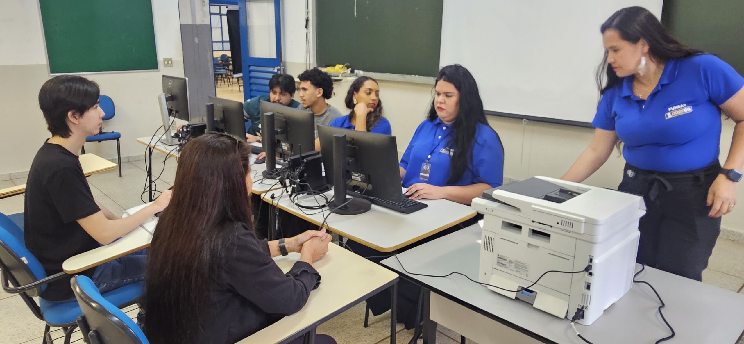 Emprega CG facilita acesso ao mercado de trabalho