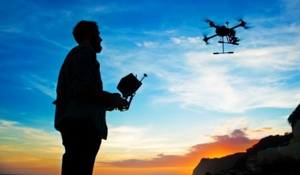 Curso gratuito de drones em Campo Grande prepara jovens para tecnologia do futuro