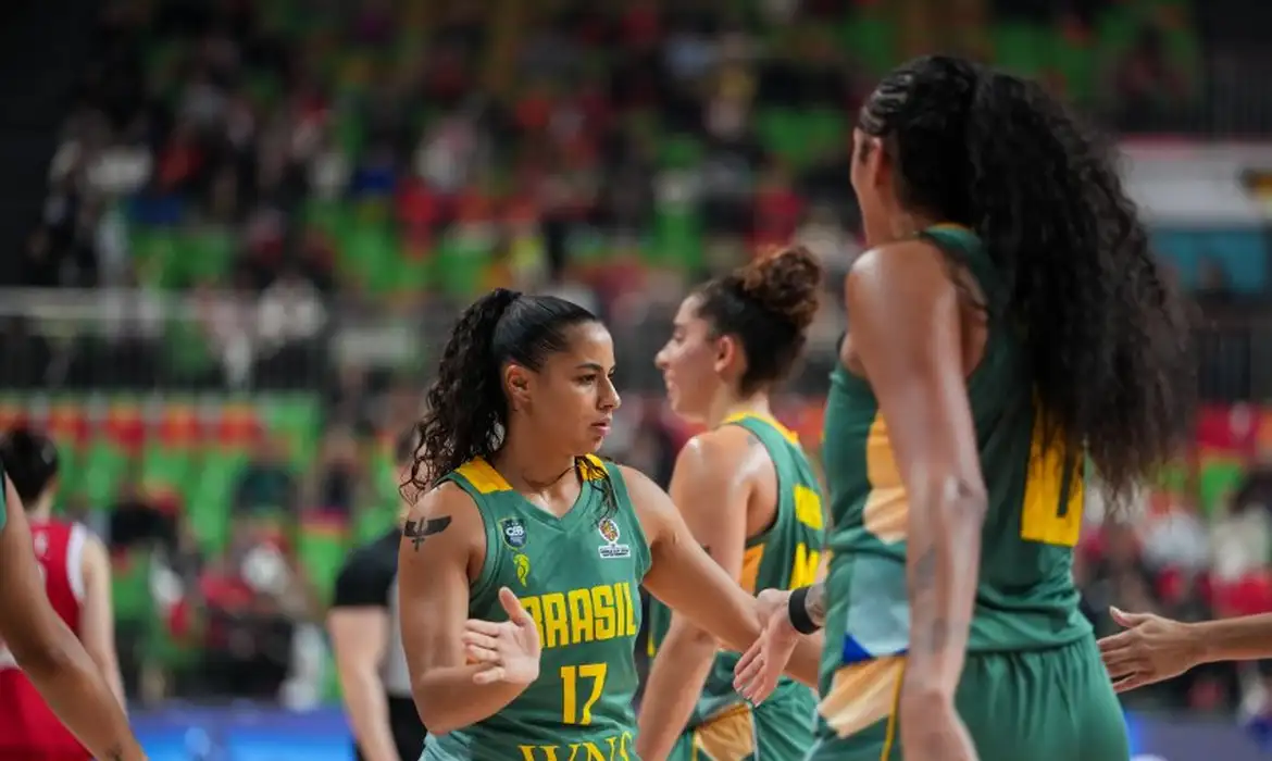 Brasil estreia no Pré-Mundial feminino de basquete em Wuhan