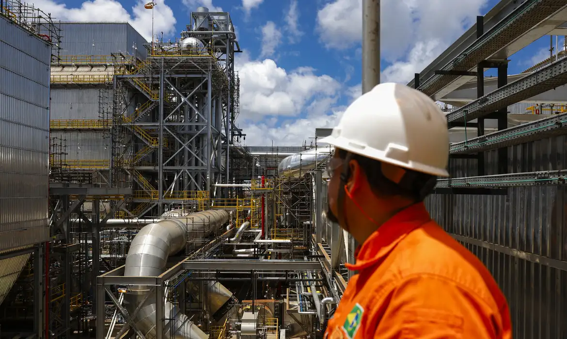 Petrobras vai ressarcir clientes por preços elevados no leilão de gás de março