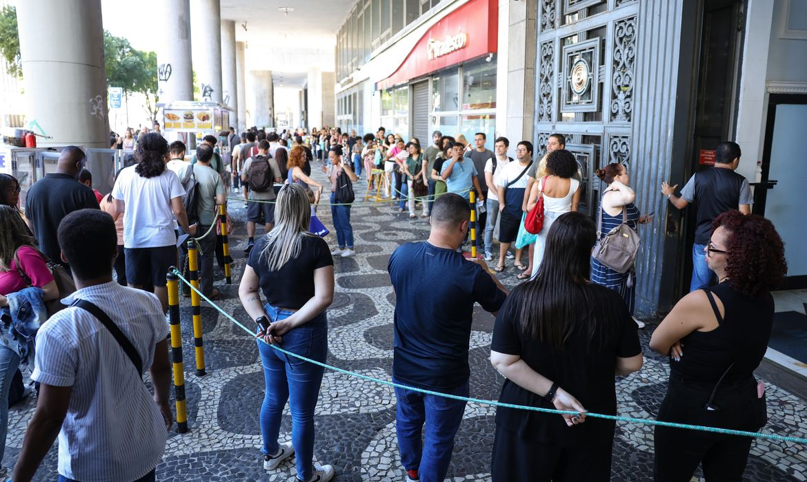 CNU 2 divulga resultado final com vagas para 3.652 cargos federais