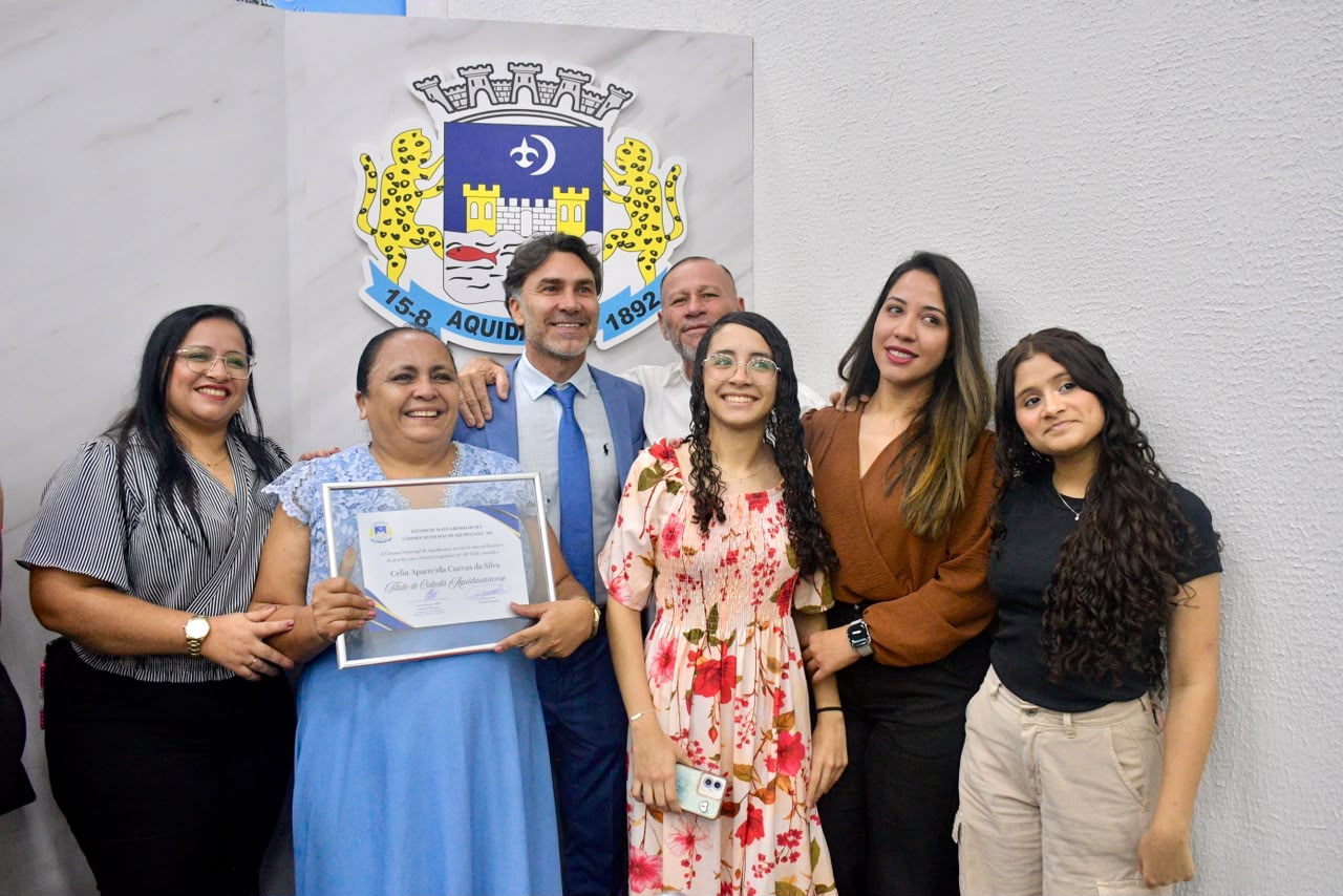 Câmara de Aquidauana entrega Título de Cidadão a 25 personalidades