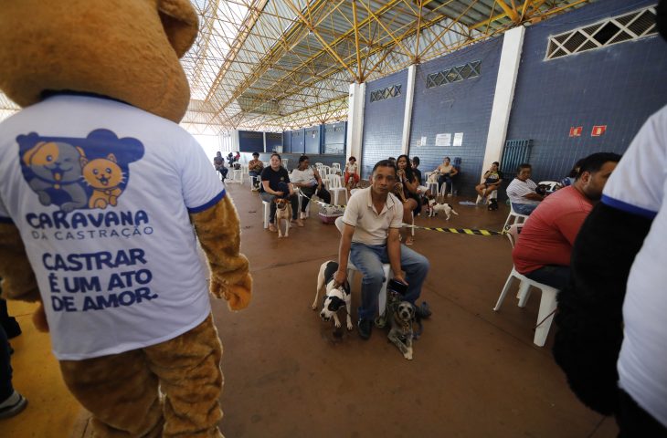 Caravana da Castração encerra atividades em Paraíso das Águas