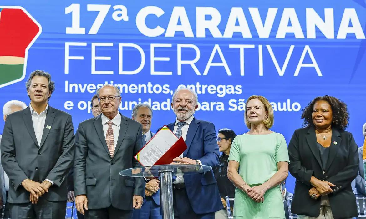 Gleisi destaca adesão ao pacto contra feminicídio em São Paulo