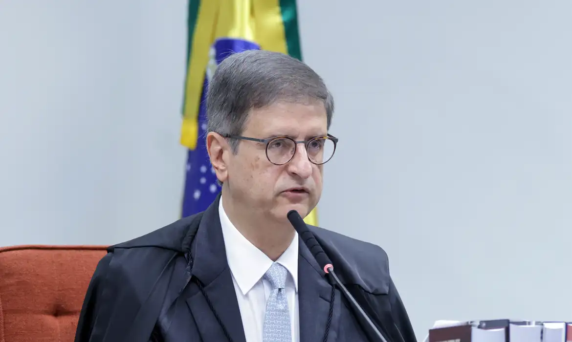 PGR se posiciona contra prisão domiciliar para ex-presidente Bolsonaro