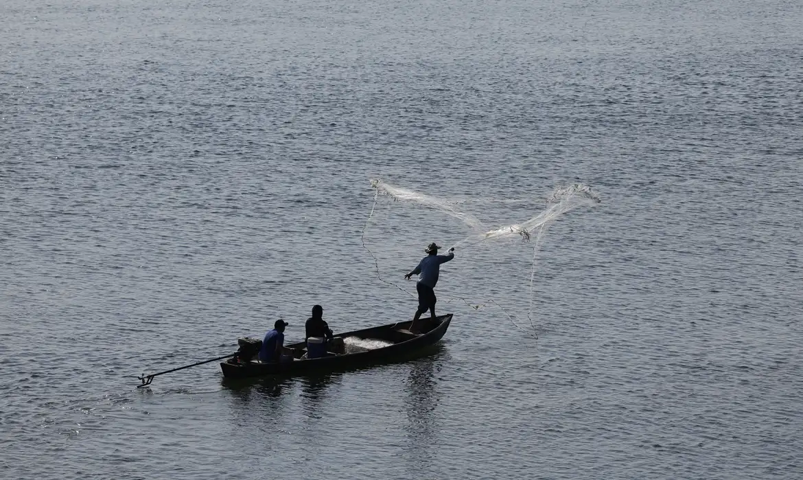 Centro de Formação em Economia do Mar é lançado na Baía de Guanabara, RJ