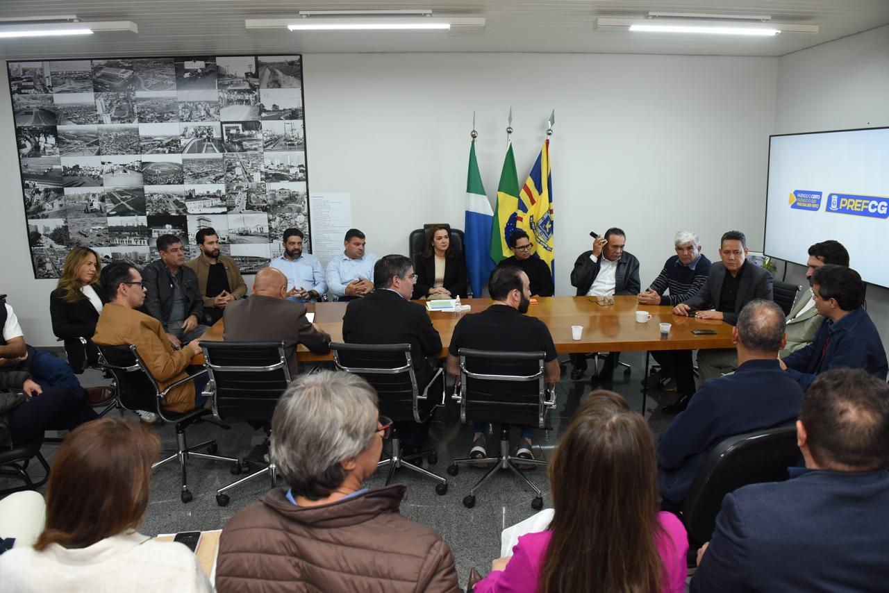 Prefeitura de Campo Grande e Câmara Municipal discutem prioridades