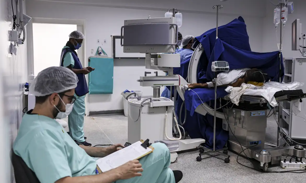 Ebserh promove mutirão com 42 mil atendimentos em todo o Brasil