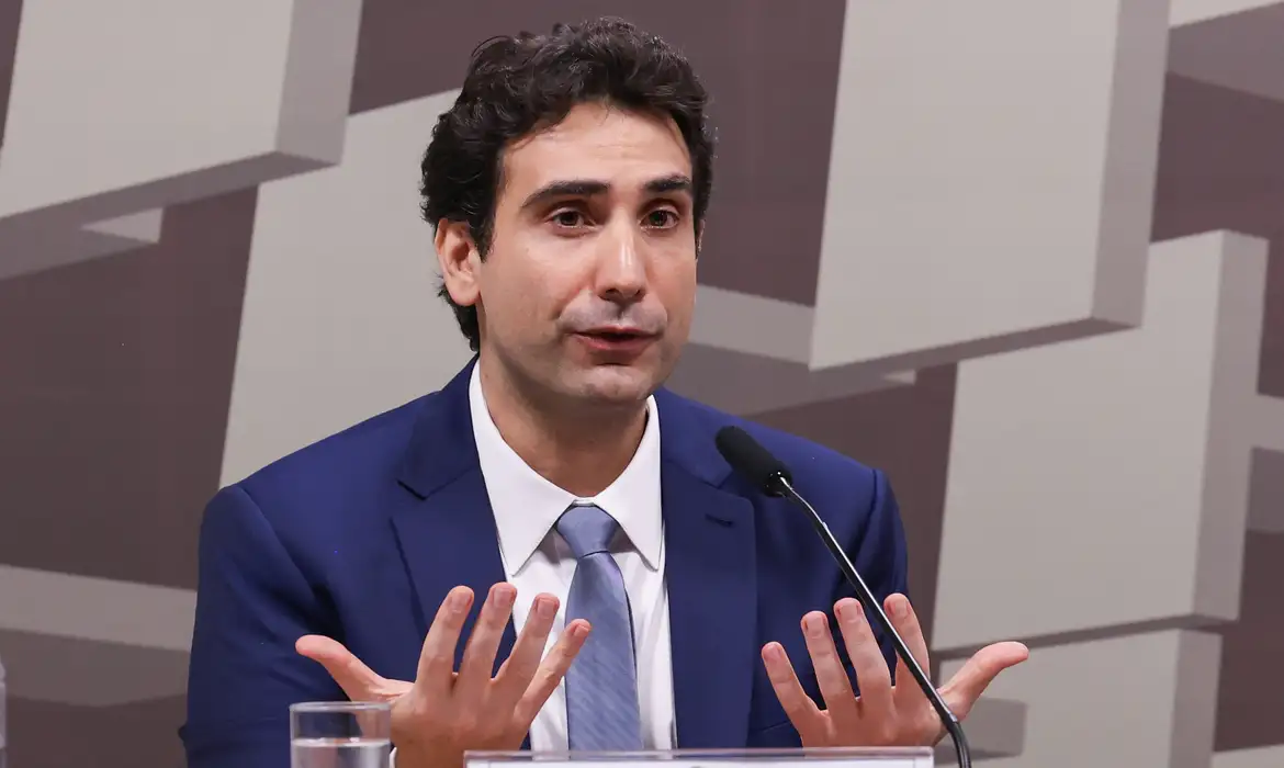 Presidente do BC pede aprovação de PEC para ampliar autonomia da instituição