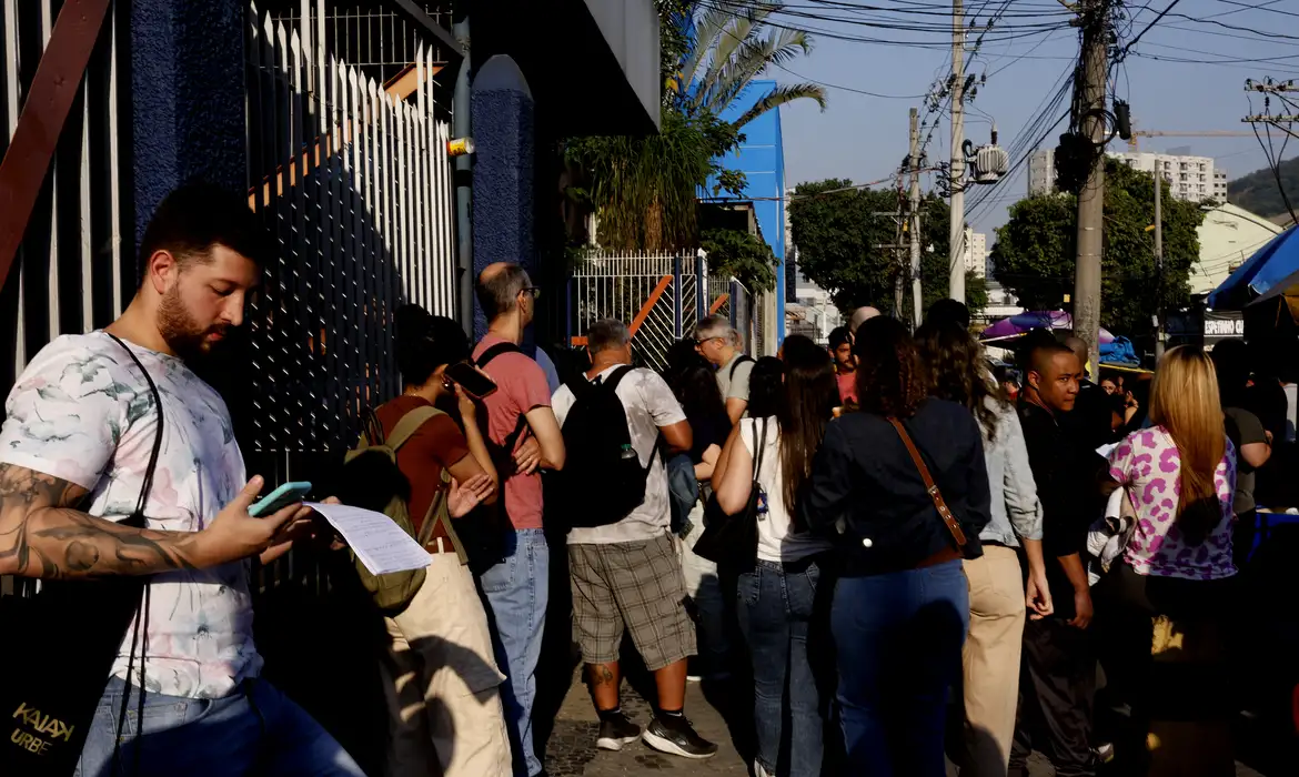 Governo atualiza lista de candidatos no Concurso Nacional Unificado 2025