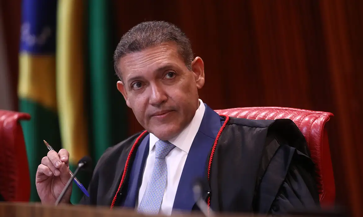 Ministro Nunes Marques é eleito presidente do Tribunal Superior Eleitoral