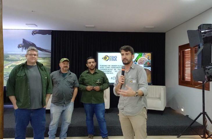 Turismo de observação de aves destaca conservação em Mato Grosso do Sul