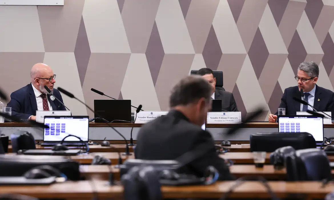 Senado convoca ex-governadores e Campos Neto para CPI do Crime Organizado