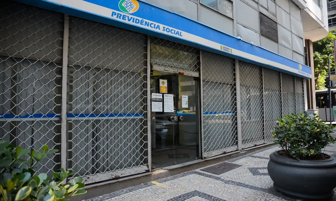 INSS oficializa regras para perícia médica remota nas agências