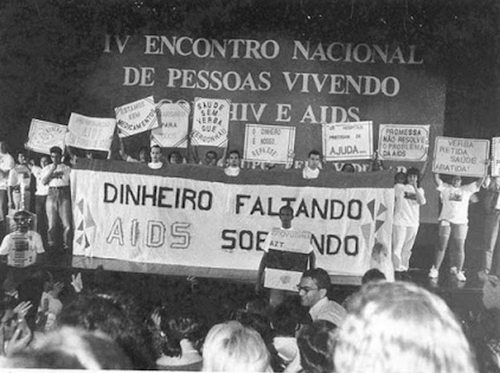 Despolitização do ativismo contra a Aids ameaça conquistas no Brasil