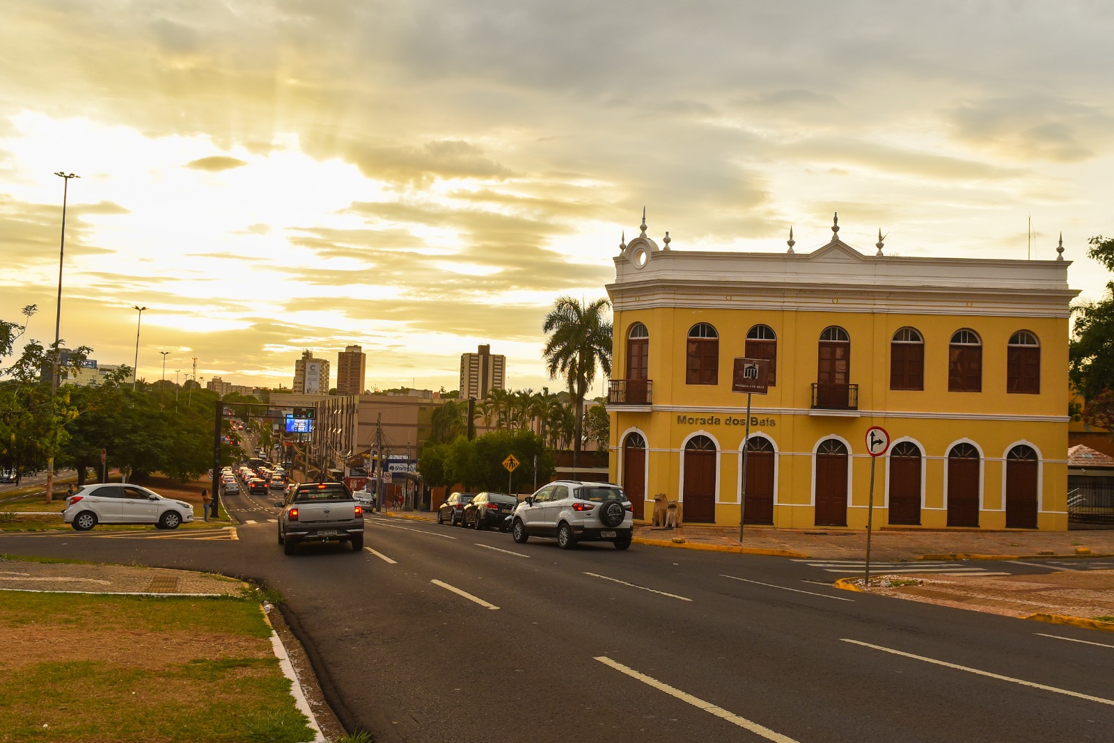 Morada dos Baís passa por reforma e vira cenário de filme em Campo Grande