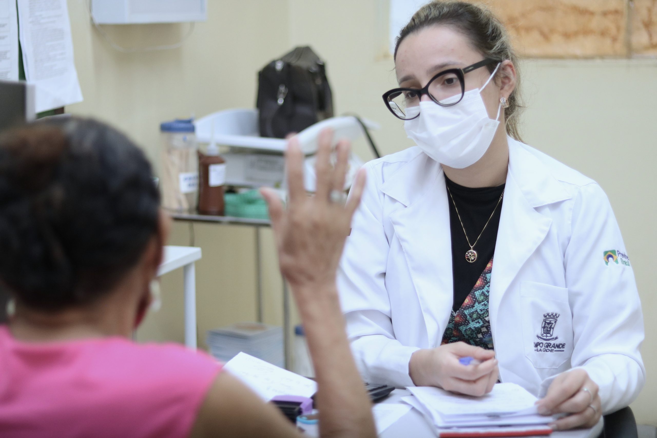 Prefeitura de Campo Grande Convoca 38 Médicos para Reforçar Atendimento na Saúde