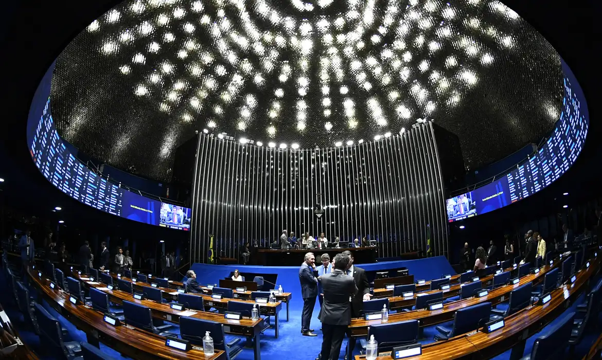 Senado endurece punições para homicídios de agentes de segurança