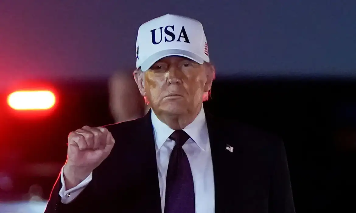 Trump alerta: 'Cuba é a próxima' em discurso sobre ações militares