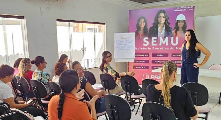 Curso de Automaquiagem da Semu valoriza autoestima feminina em Campo Grande