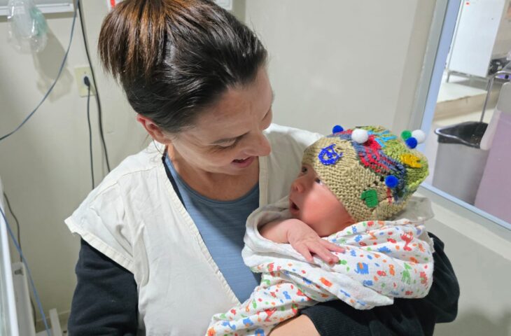 Touca Maluca Alivia a Rotina de Pais em Hospital Neonatal de MS