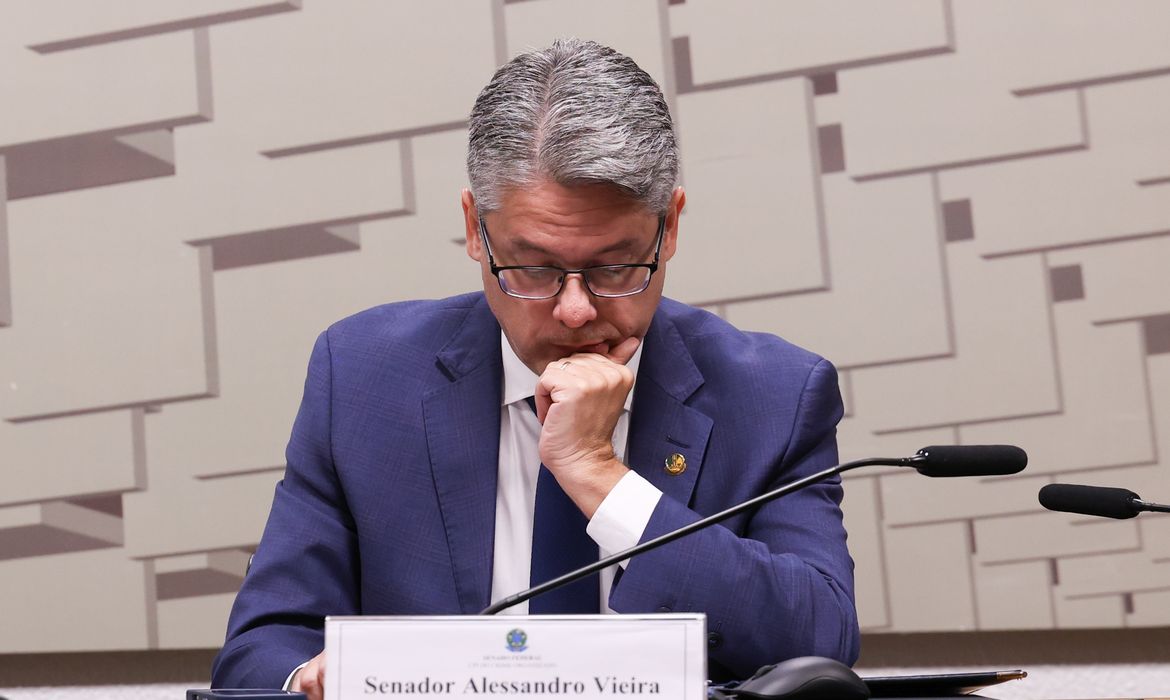 Relator da CPI pede indiciamento de Toffoli, Moraes, Gilmar e Gonet no caso Banco Master
