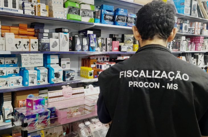 Operação em Campo Grande apreende produtos falsificados e detém dois suspeitos