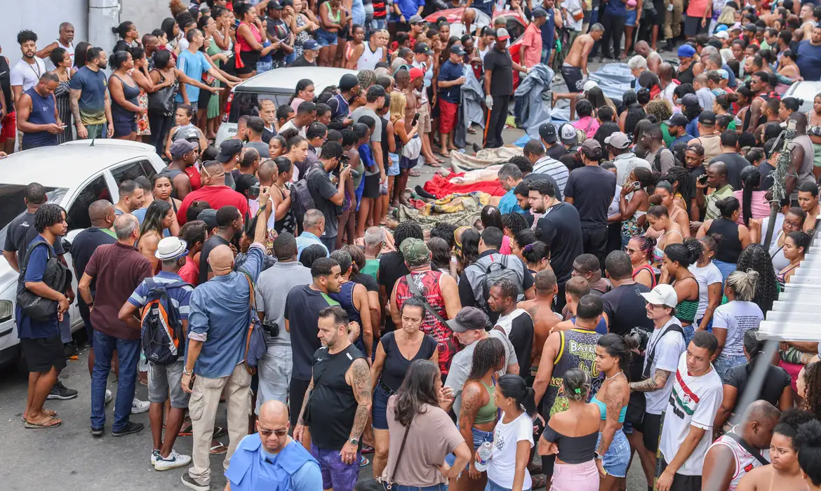 PF aguarda imagens da PM para perícia da Operação Contenção no RJ