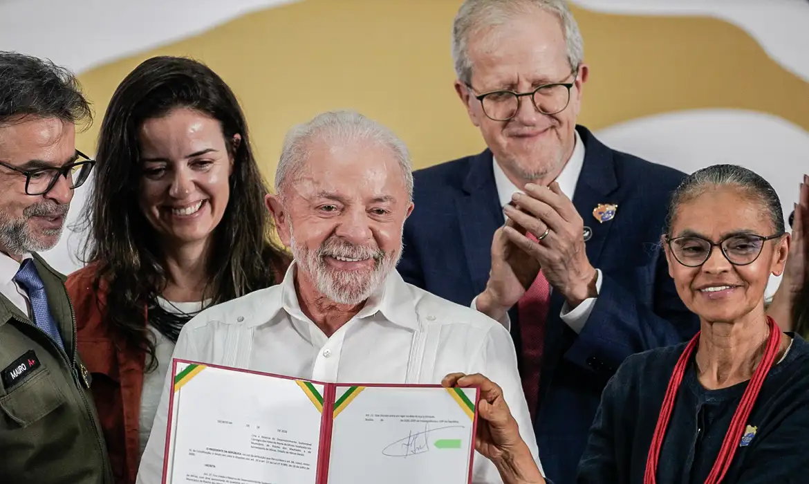 Lula anuncia prioridades para COP15 e cria novas unidades de conservação