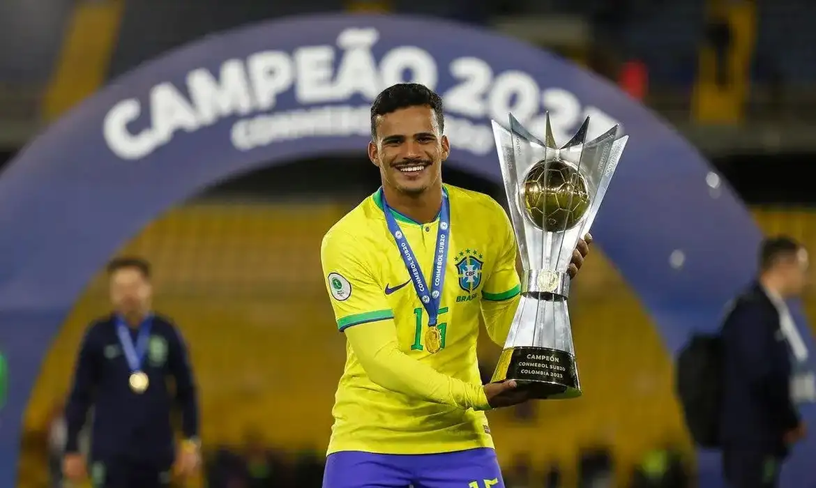 Kaiki é chamado para amistosos da seleção brasileira antes da Copa 2026
