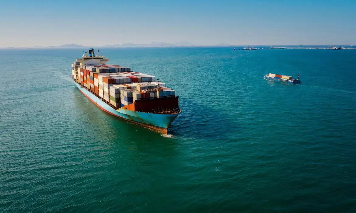 Brasil projeta superávit comercial de US$ 72,1 bilhões para 2026