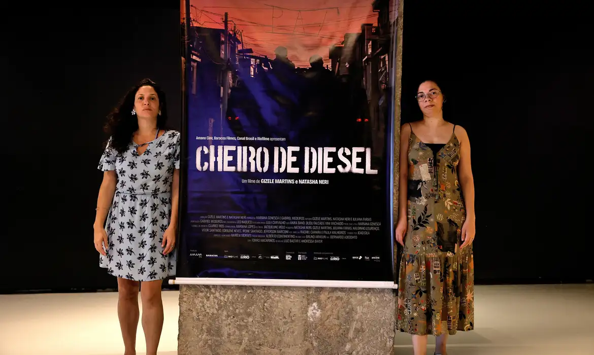 Documentário revela abusos militares em favelas do Rio durante megaeventos