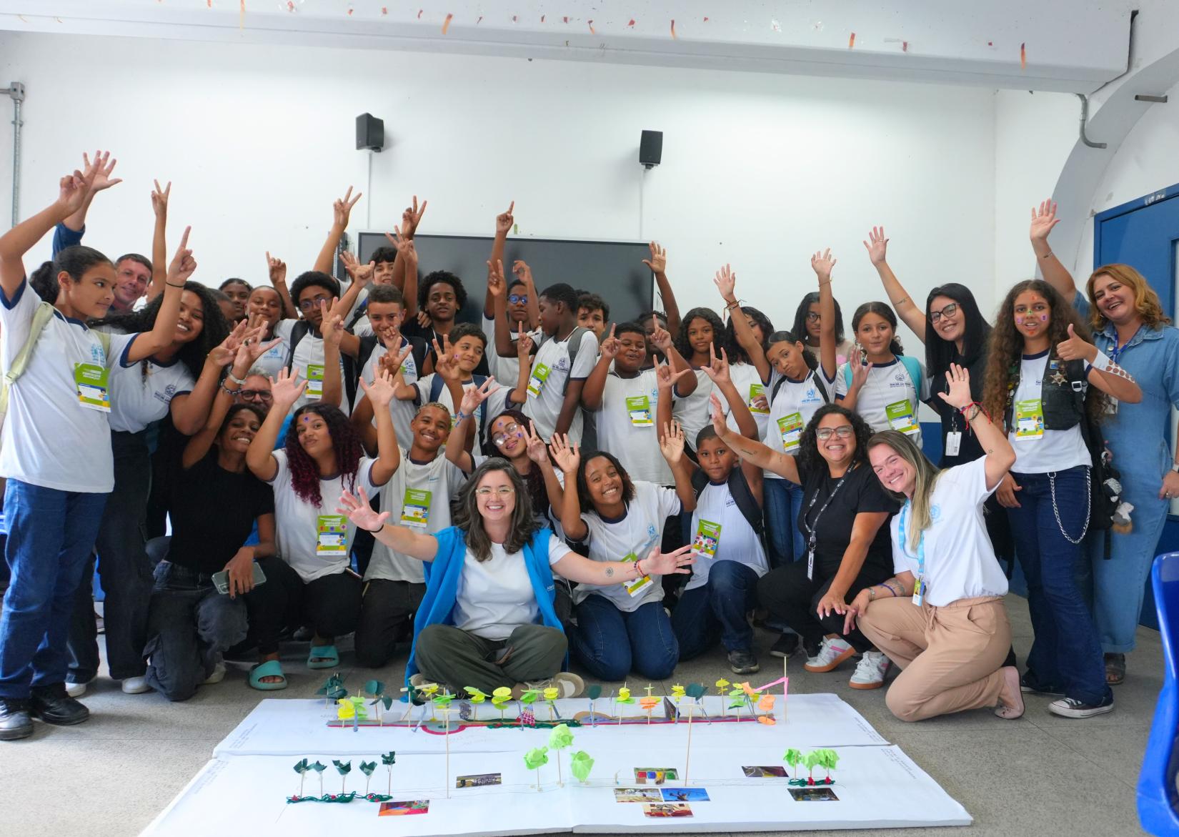 Crianças de São Gonçalo participam de projeto para melhorar bairro Ipuca