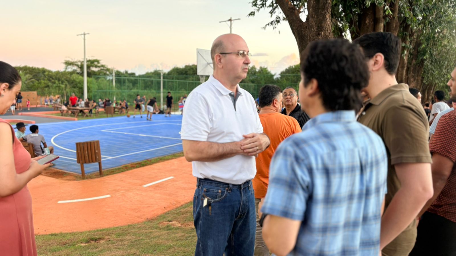 Inaugurada Praça Esportiva no Conjunto Ovídio Costa III em Aquidauana