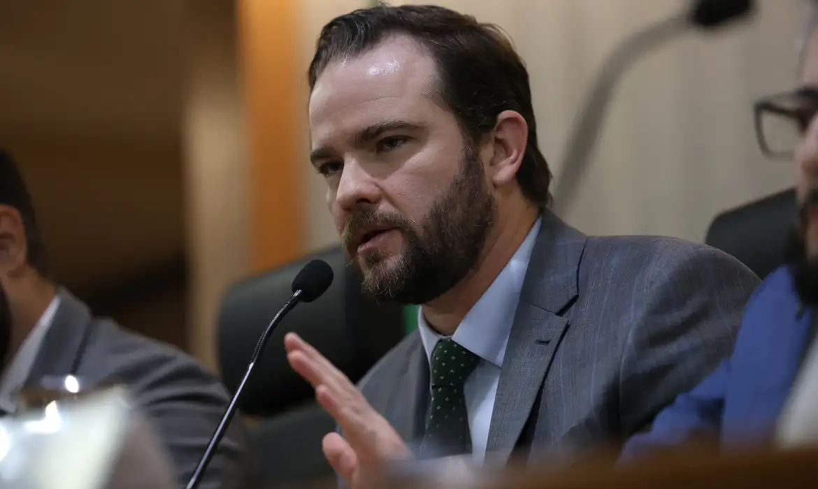 Ministério da Fazenda propõe automatizar declaração do Imposto de Renda