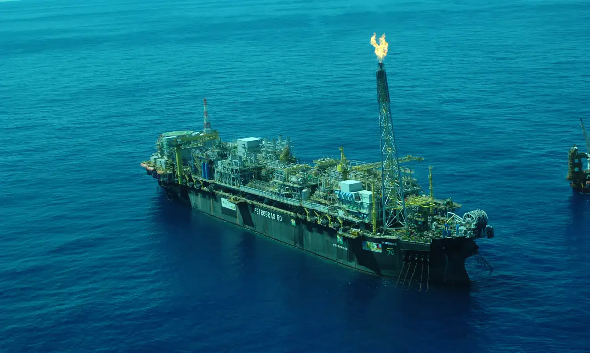 Doze cidades campeãs em royalties do petróleo têm qualidade de vida baixa