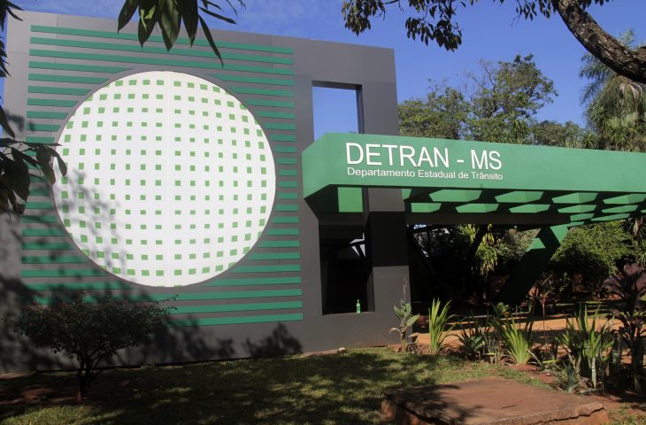 Detran-MS altera horários e exames em dia de jogo da Seleção Brasileira