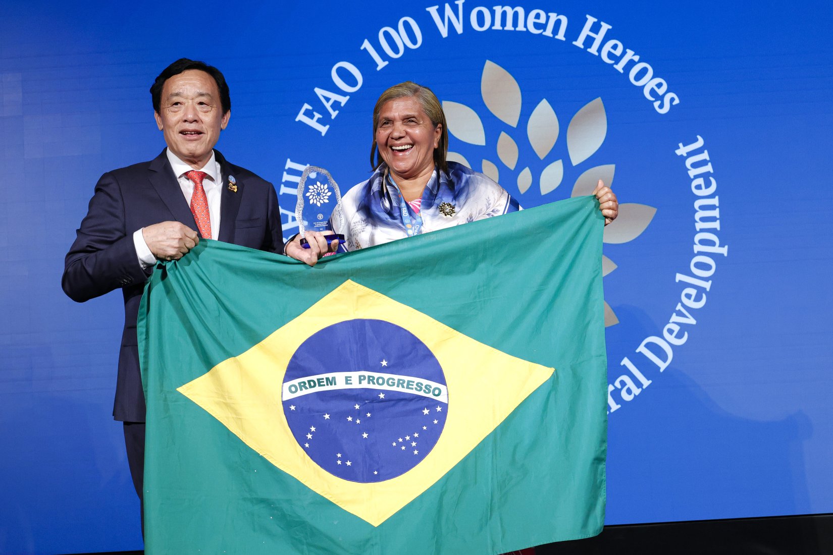 FAO homenageia duas pescadoras brasileiras entre 100 mulheres de destaque