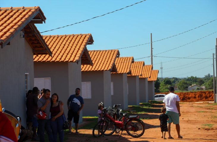 Governo de MS entrega 30 casas populares e transforma vidas em Três Lagoas