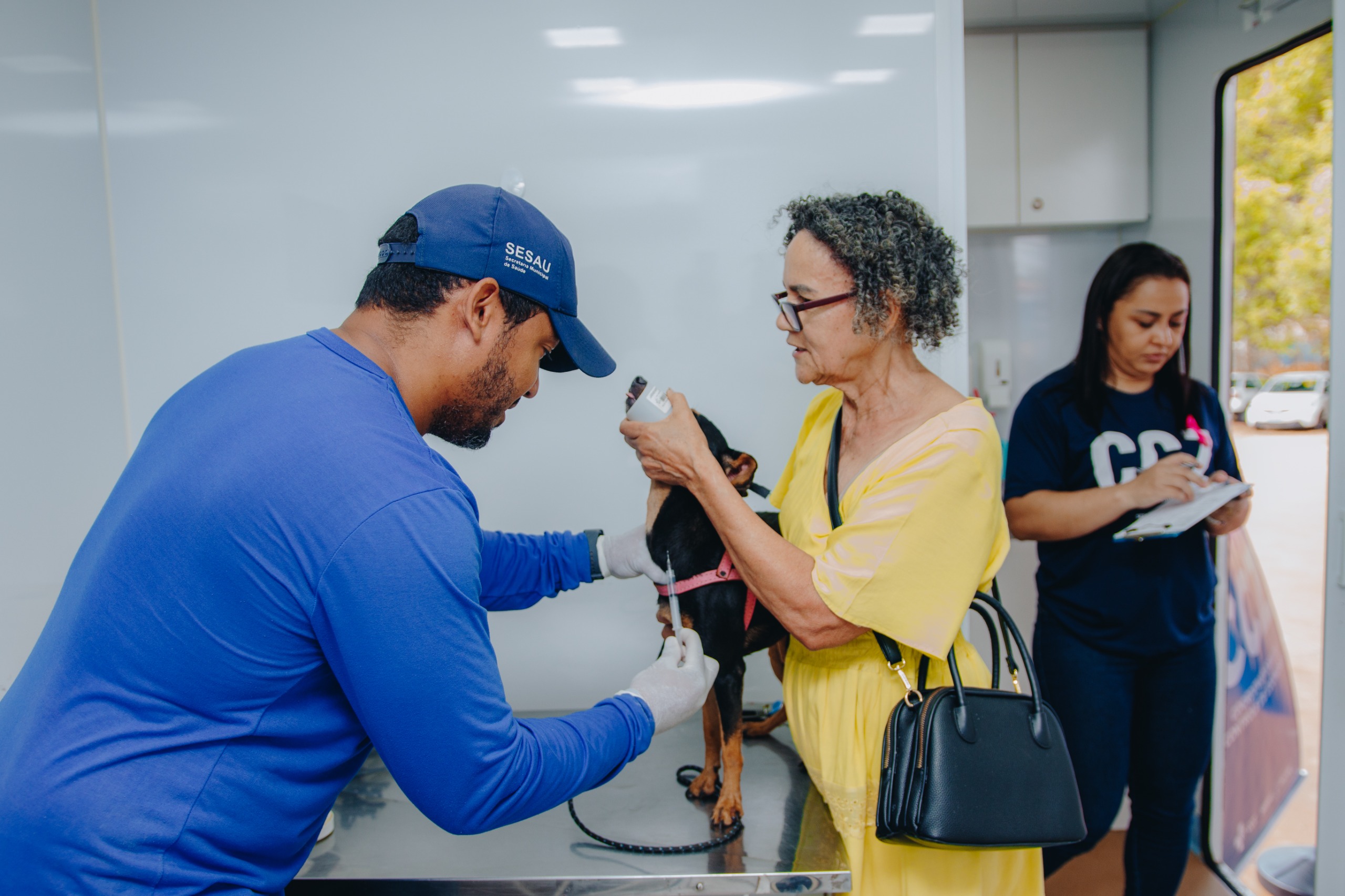 Vila Popular Recebe Vacinação Antirrábica Itinerante Neste Fim de Semana