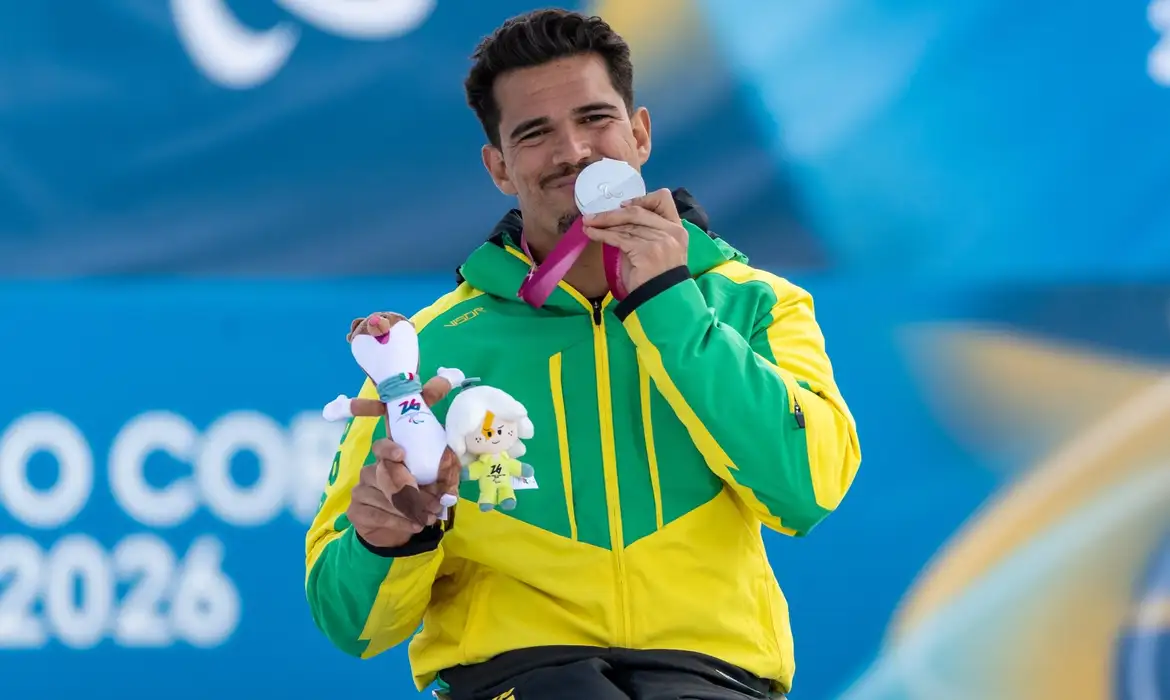 Cristian Ribera conquista prata histórica para o Brasil na Paralimpíada de Inverno
