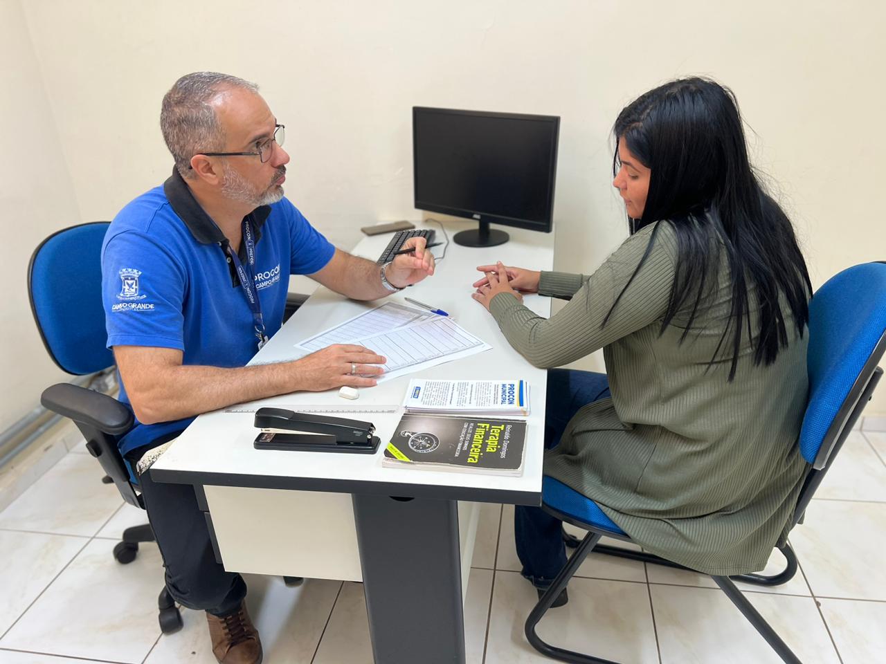 Procon de Campo Grande Oferece Atendimento Gratuito a Consumidores Endividados