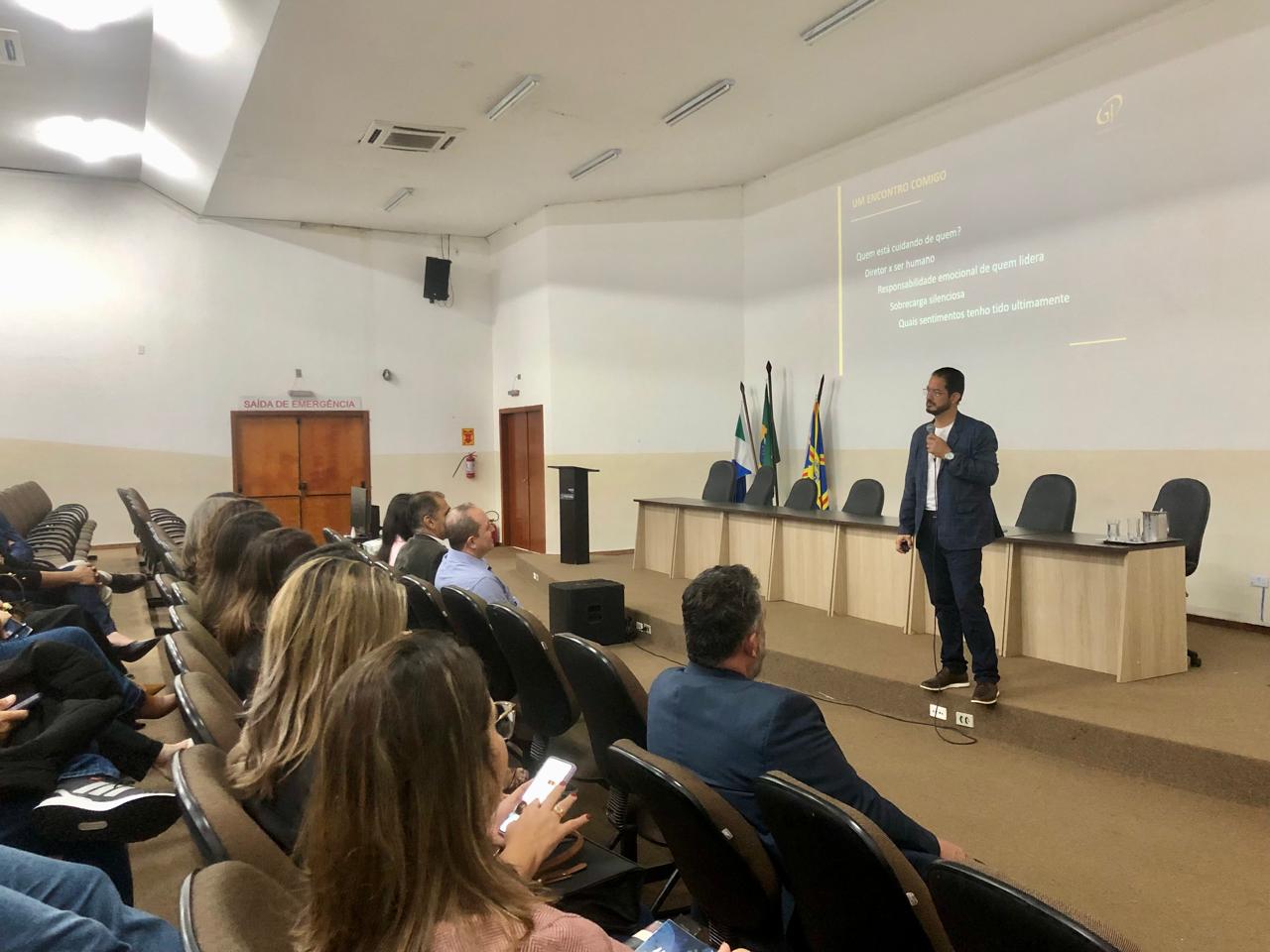 Nova Andradina promove formação sobre saúde mental na educação