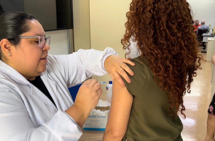 Mato Grosso do Sul amplia vacinação contra chikungunya em quatro municípios