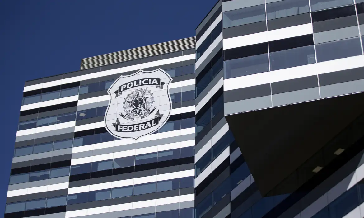 PF deflagra operação contra vazamento ilegal de dados do STF