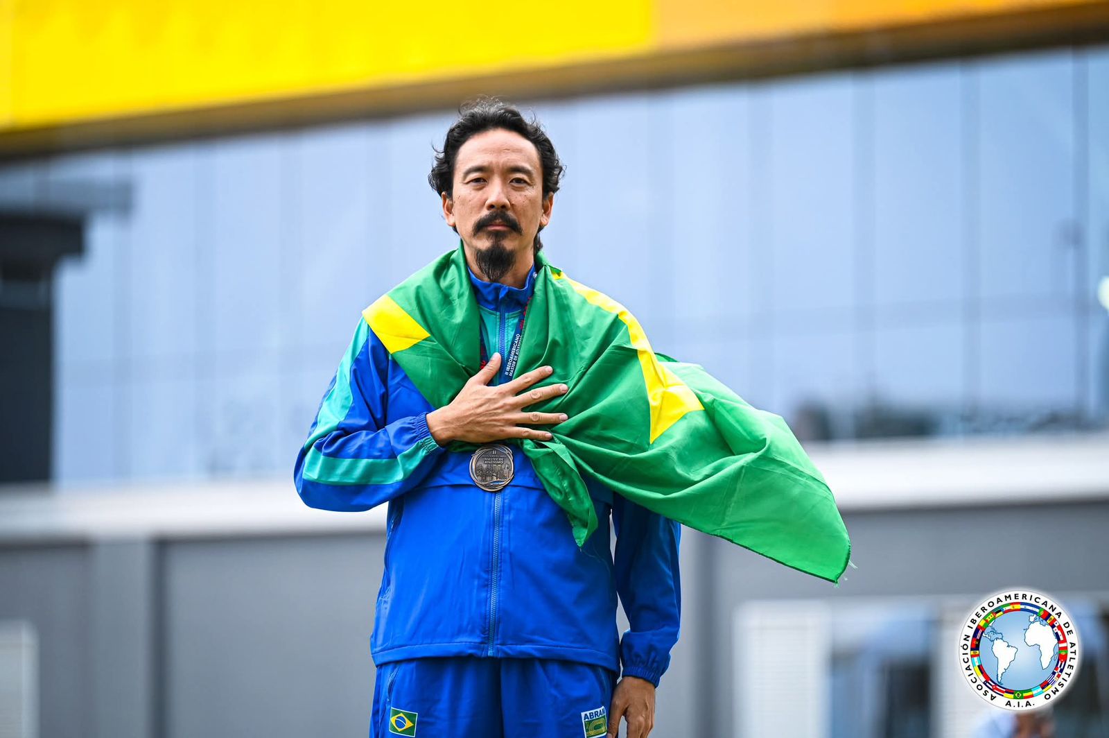 Atleta de Campo Grande conquista medalhas e quebra recordes no Peru