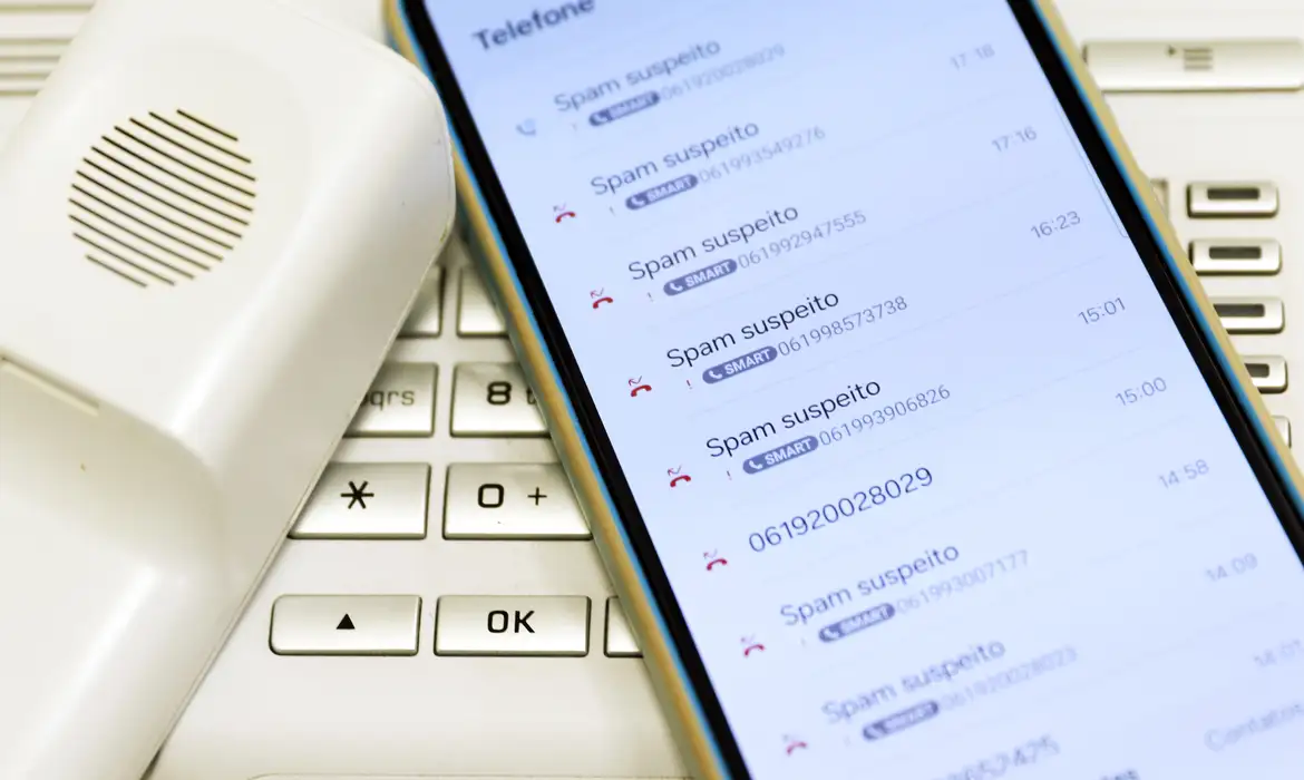Febraban alerta para golpe do falso gerente por telefone