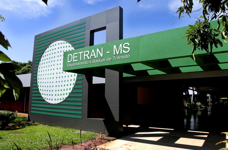 Detran-MS prorroga prazo de licenciamento para veículos com placas 1, 2 e 3 até 17 de julho