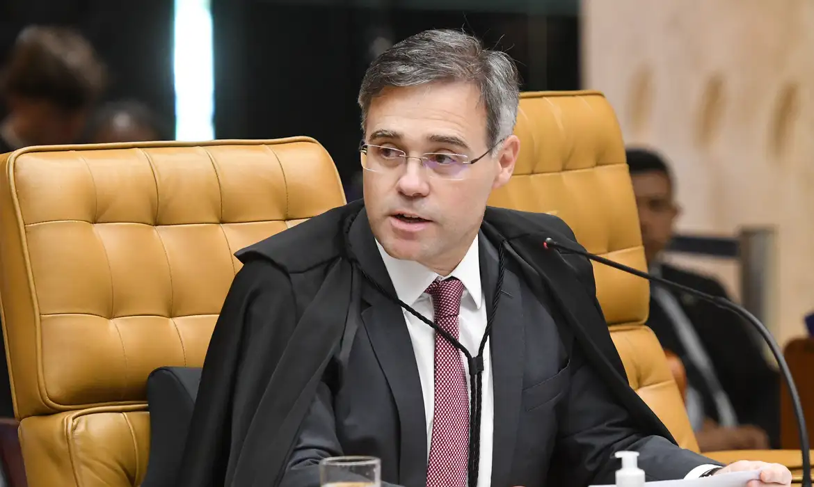 Ministro Mendonça restabelece acesso a dados sigilosos na CPMI do INSS