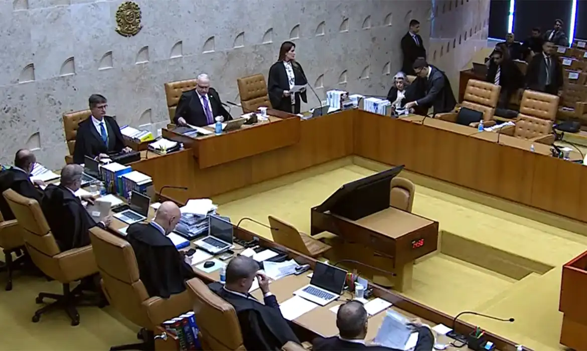 STF suspende decisão sobre eleições para mandato-tampão no Rio de Janeiro